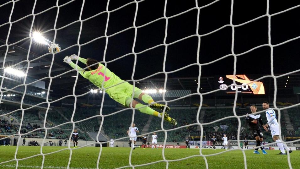 A flying save in a Lugano game